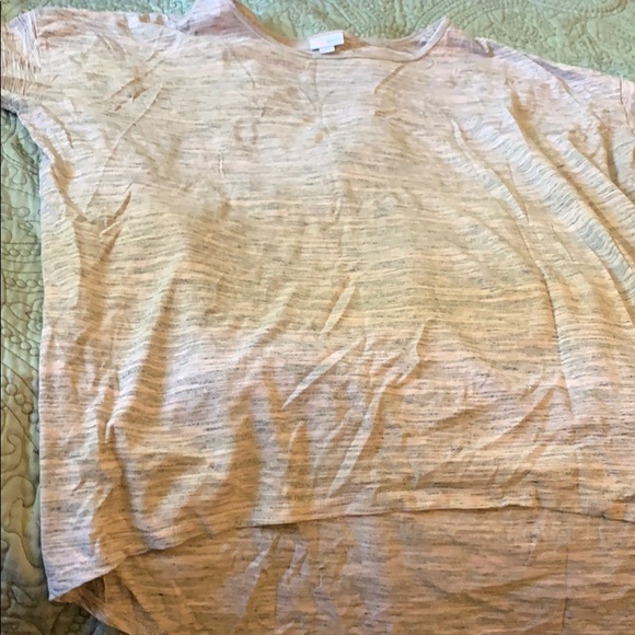 Lularoe Irma Top Size Large Gently Used - Picture 2 of 4